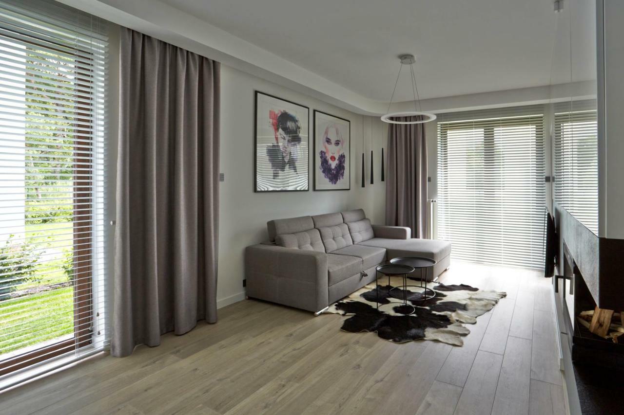 Apartament Baltica Z Ogrodkiem - W Ustronnym Miejscu Tuz Przy Plazy Rogowo  Esterno foto