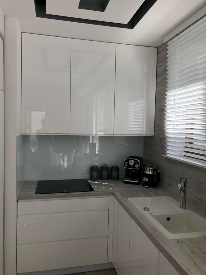 Apartament Baltica Z Ogrodkiem - W Ustronnym Miejscu Tuz Przy Plazy Rogowo  Esterno foto